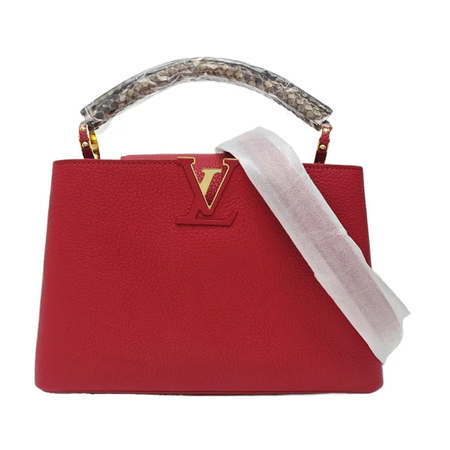 Louis Vuitton Capucines Bb