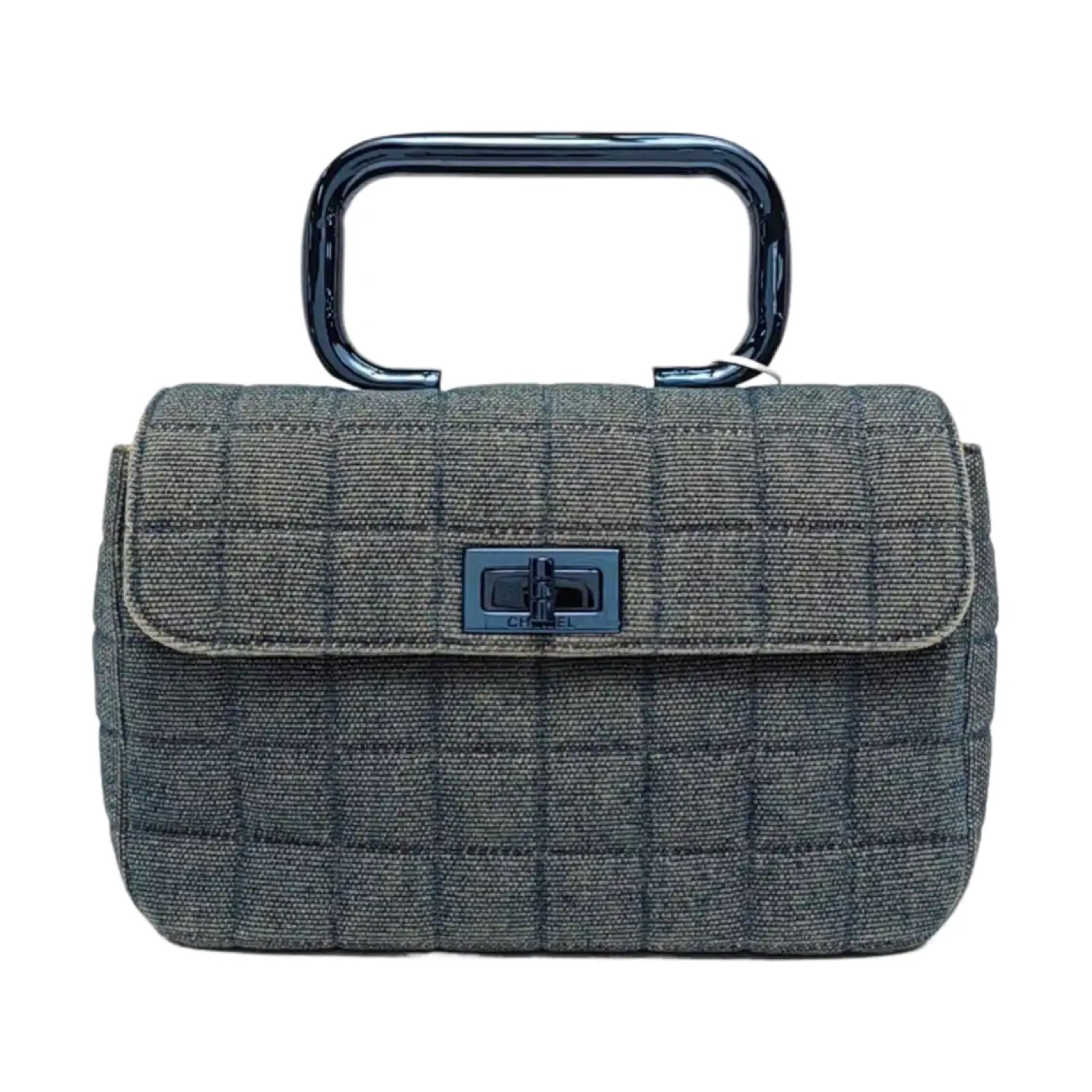 Chanel 2.55, photograph 1