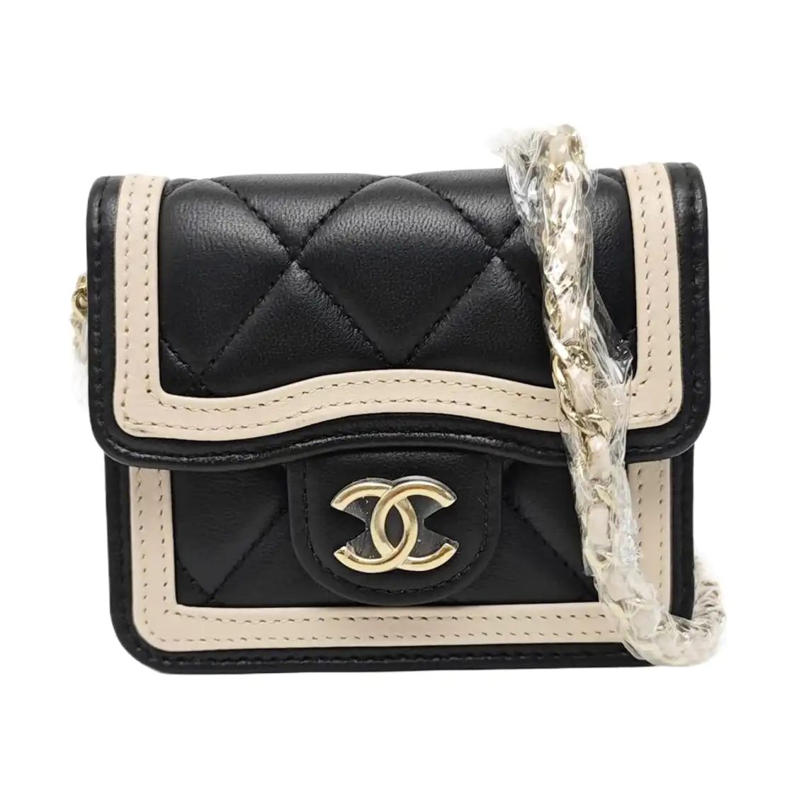 Chanel Diana Cc sac porté épaule, 9.9 cm, noir, cuir, photographier 1
