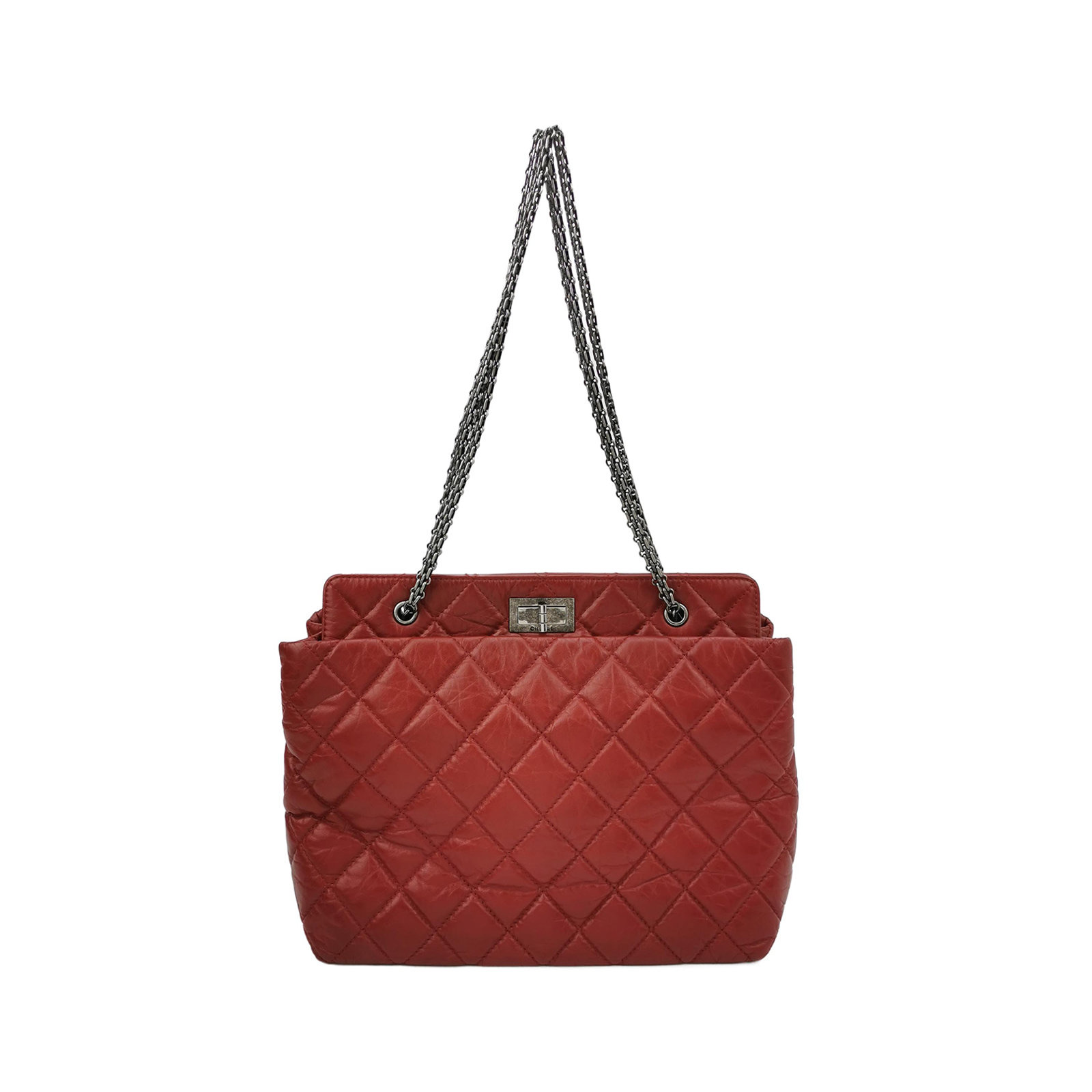Chanel 2.55, photograph 1