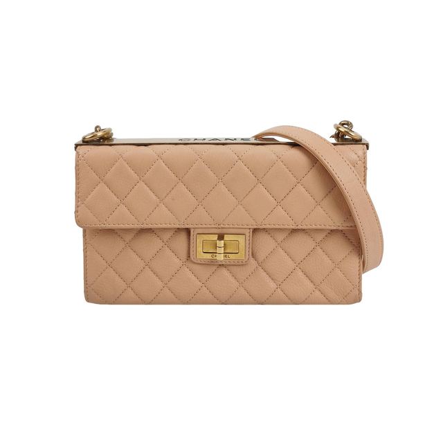 Chanel 2.55 Schultertasche, 24.5 cm, Beige, Leder