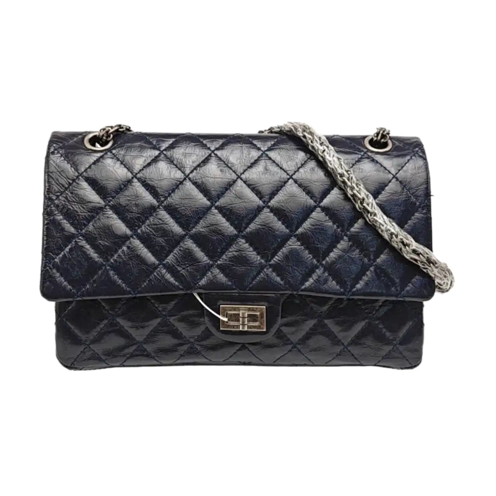Chanel 2.55, photograph 1