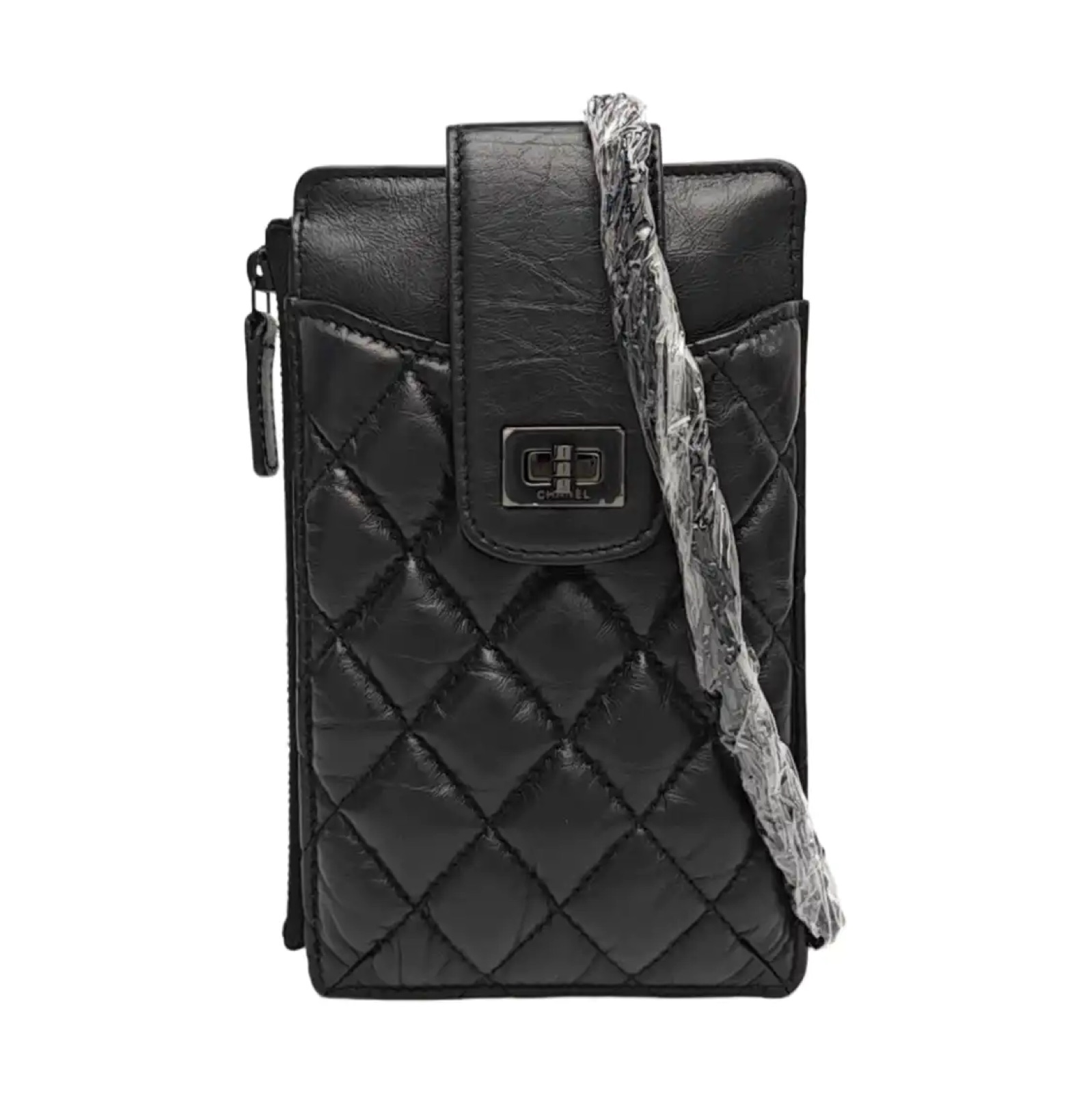 Chanel 2.55, photograph 1