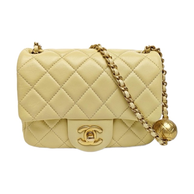 Chanel Classic Flap 30