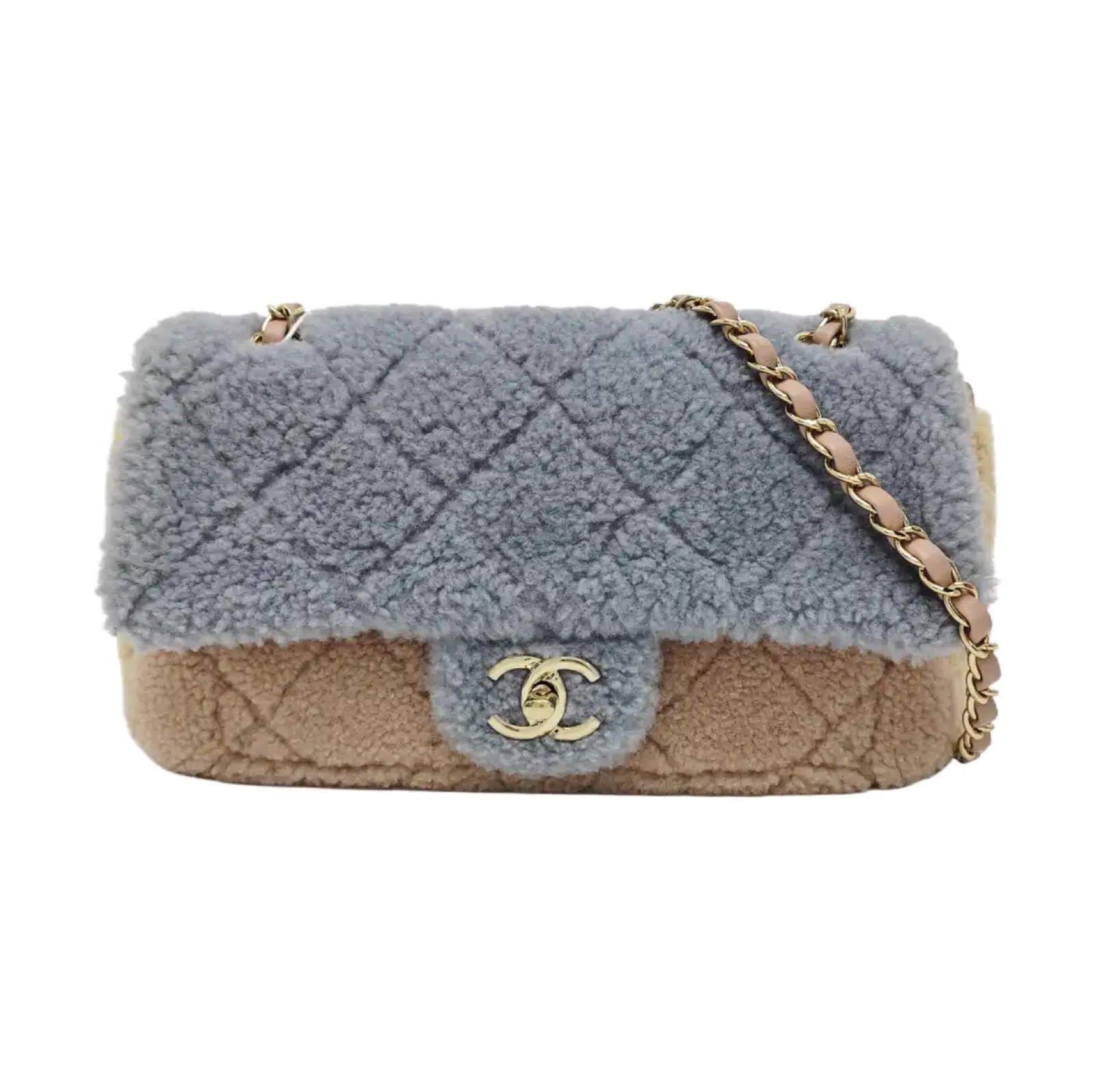 Chanel Classic Flap 28, photograph 1