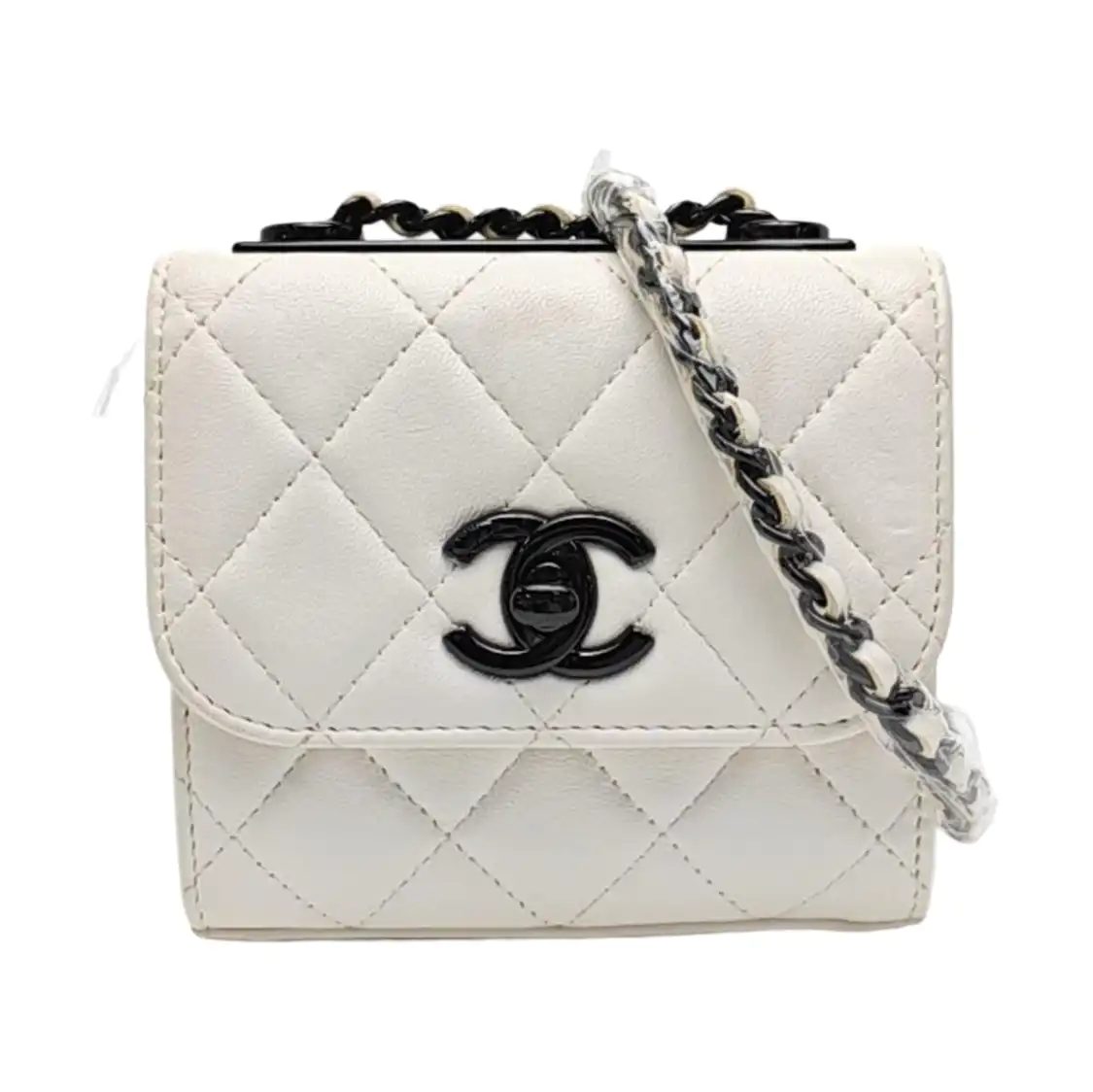 Chanel Trendy Cc Shoulder Bag, 11.2 cm, White, Leather, photograph 1
