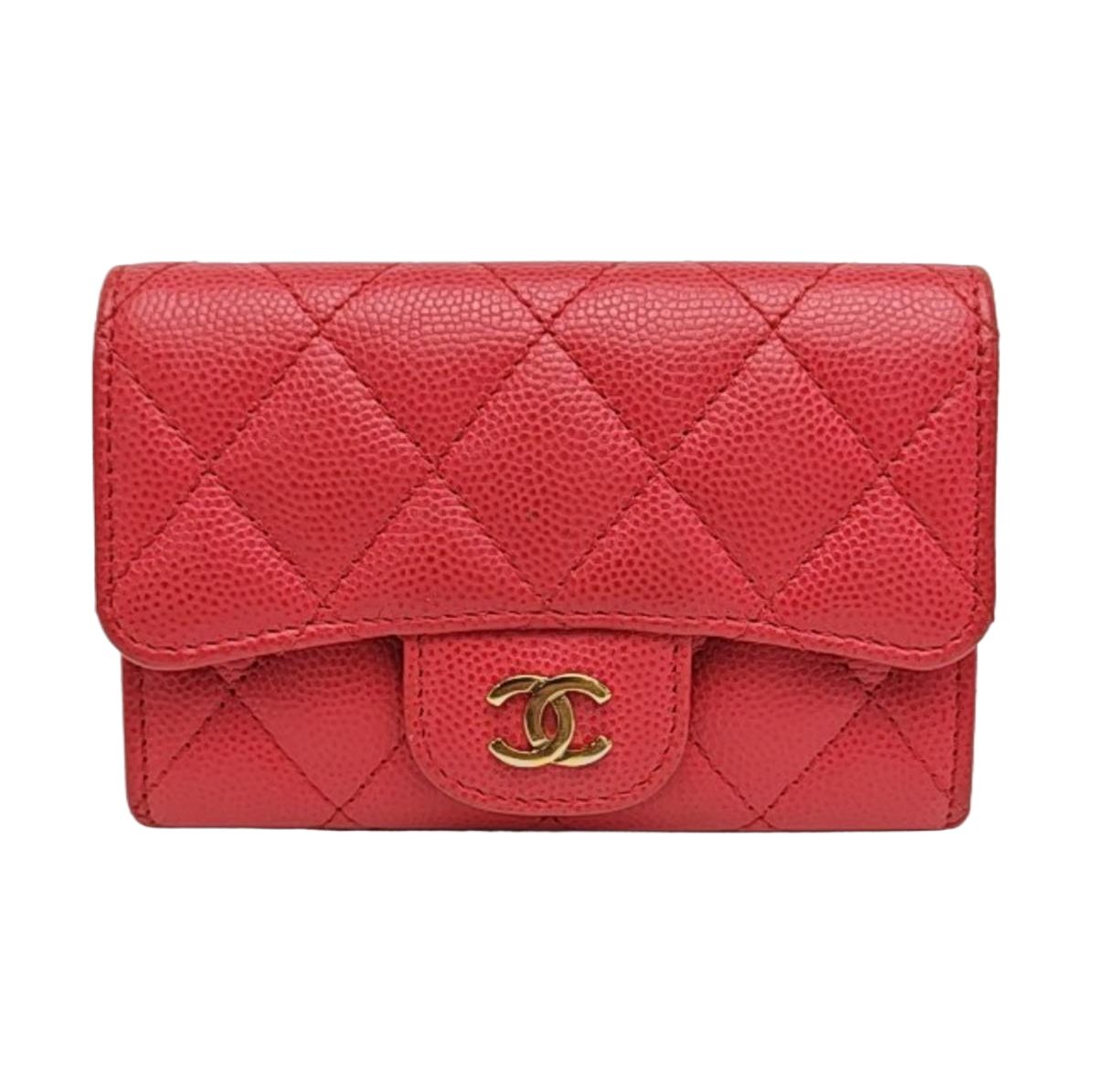 Chanel Classic Flap 22, photograph 1