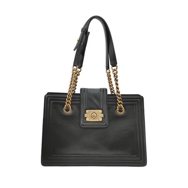 Chanel Boy Bag, أسود, جلد