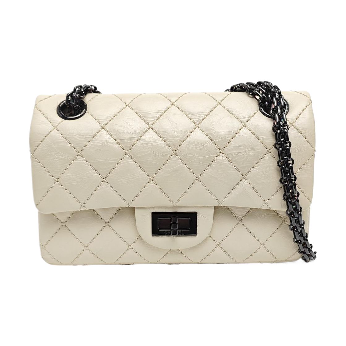 Chanel 2.55 sac porté épaule, 20 cm, beige, cuir, photographier 1