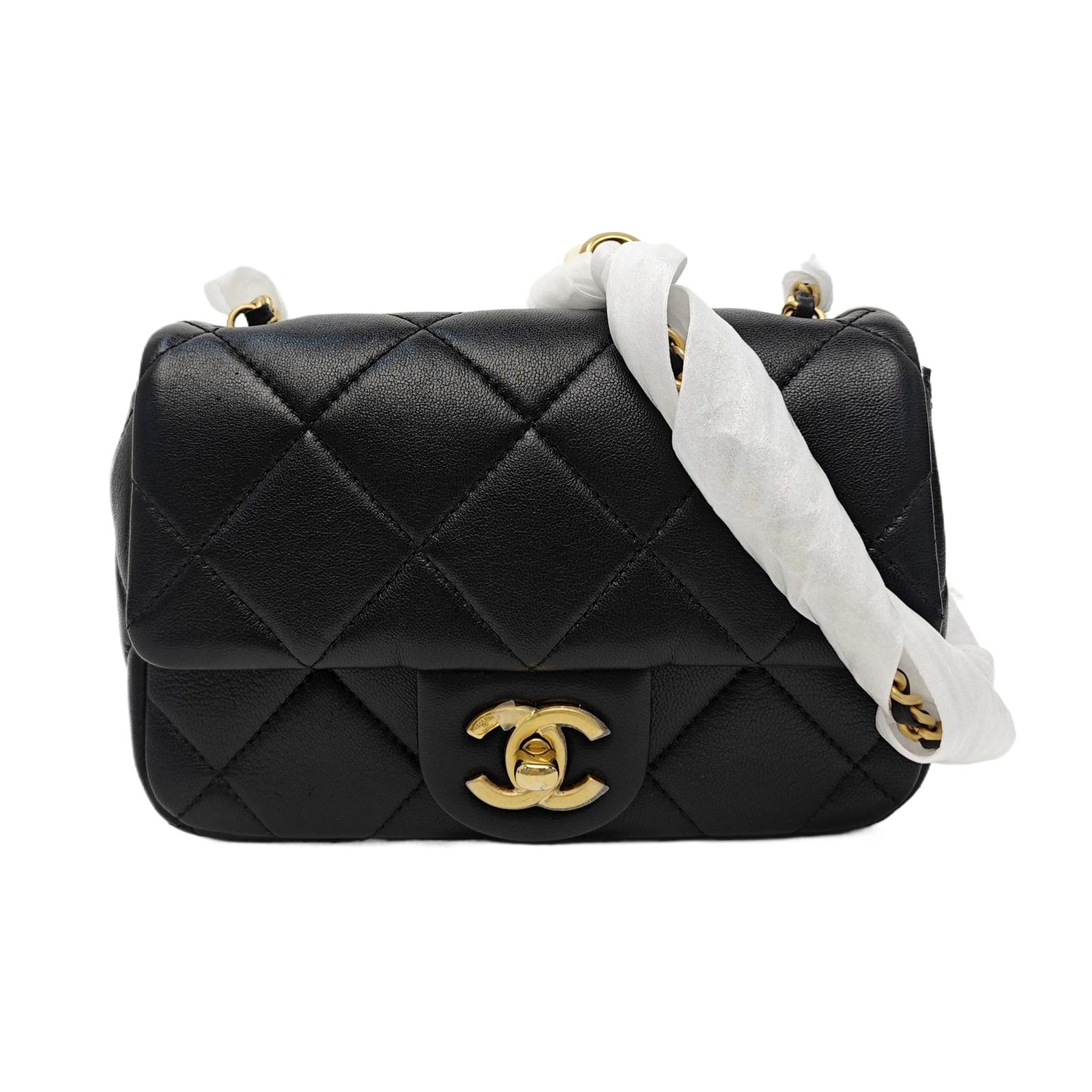 Chanel Classic Flap Shoulder Bag, 17 cm, black, Item 912461881891, Lambskin, photograph 1