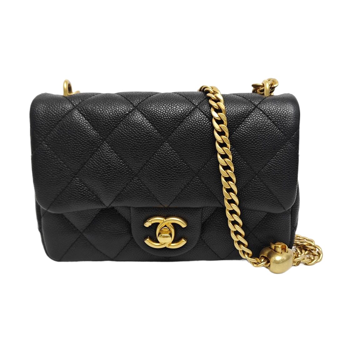Chanel Classic Flap Shoulder Bag, 19 cm, black, Item 913536474945, Leather, photograph 1