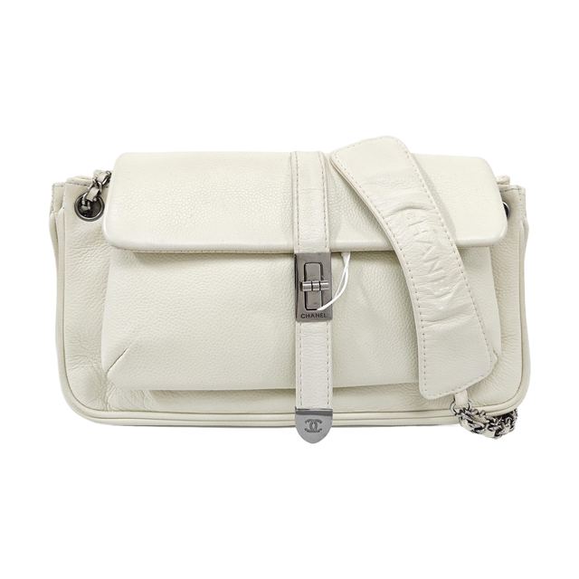 Chanel 2.55 Schultertasche, 25.9 cm, Weiß, Leder