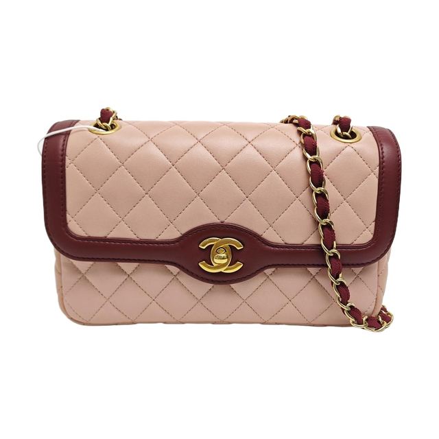 Chanel Classic Flap Schultertasche, 22 cm, Rosa, Lammleder