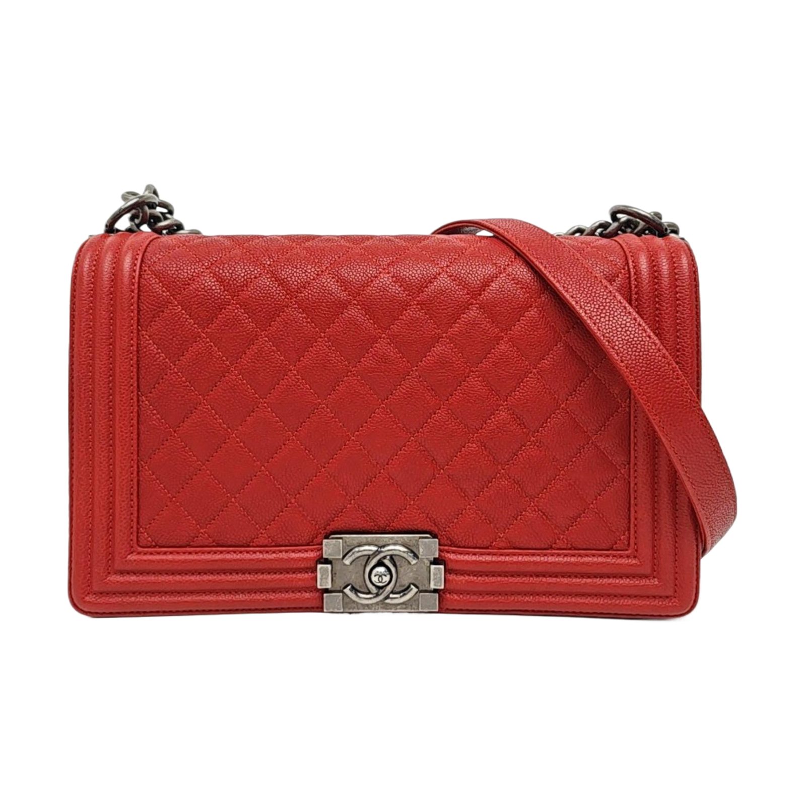 Chanel Boy Shoulder Bag, 28 cm, red, Item 990420499378, Leather, photograph 1